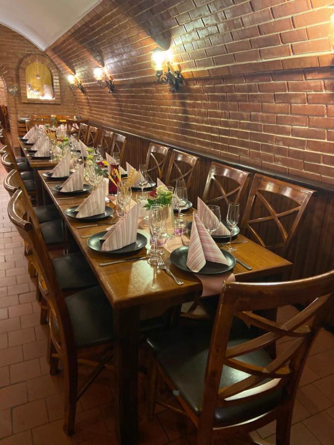 Gasthuis Restaurace A U Doubku Břeclav